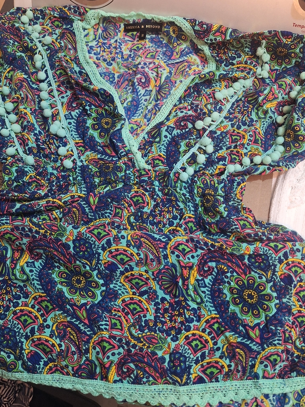 America & Beyond Women's Turquoise Paisley Peasant Top